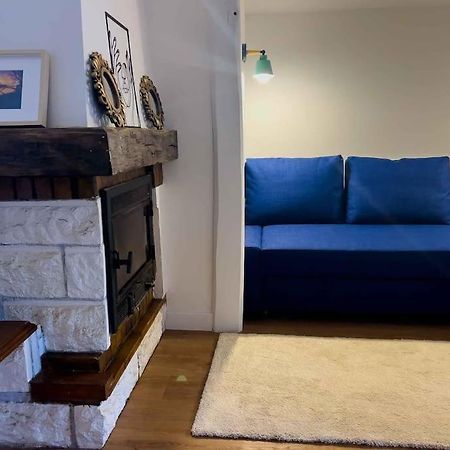 Maison Semi-Troglodyte Avec 4 Velos Рошекорбон Экстерьер фото
